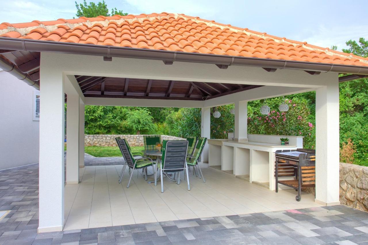 Ivica Krk Island Apartmán *